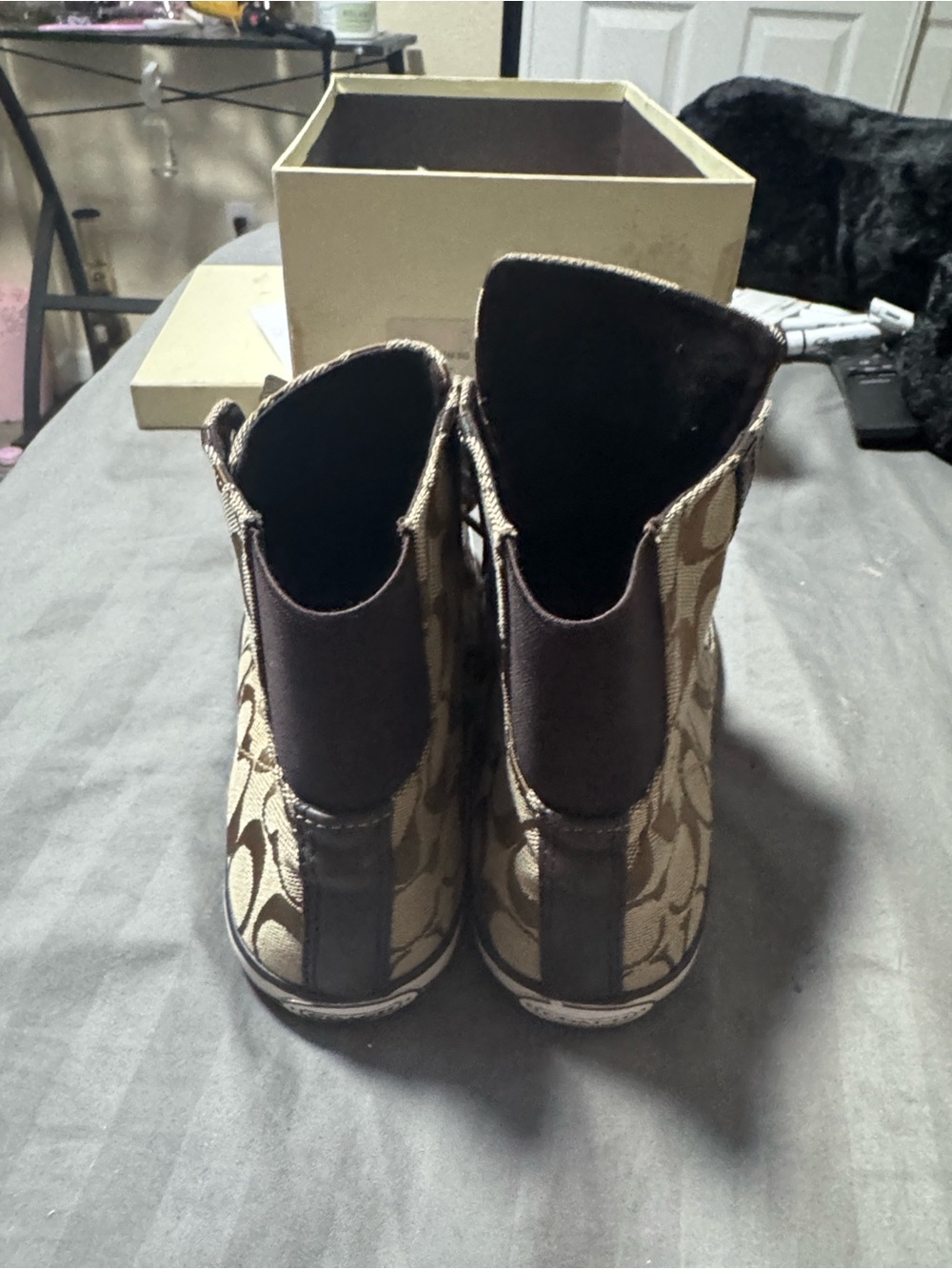 Coach Brown Signature Canvas Matilda women’s  High-Top Sneakers size 7/ 1/2 - Picture 4 of 16